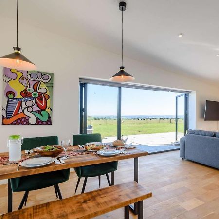 2-Bed Modern Bungalow - Outstanding Country Views Harrogate Kültér fotó